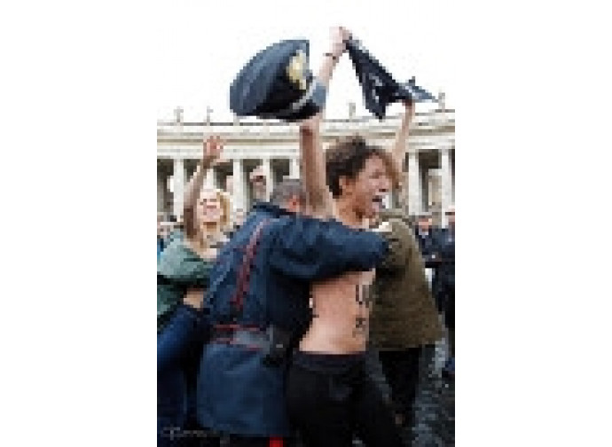 Femen in Vaticano